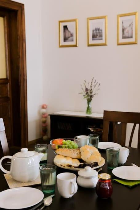 Rhythm And Style In Prague City Center Andel Apartment Bagian luar foto