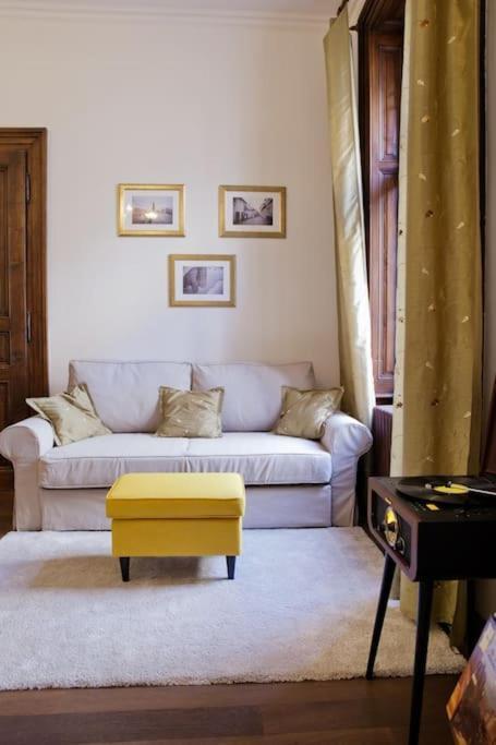 Rhythm And Style In Prague City Center Andel Apartment Bagian luar foto