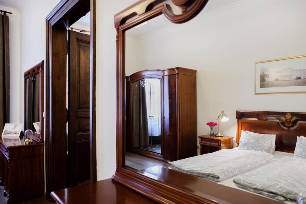 Rhythm And Style In Prague City Center Andel Apartment Bagian luar foto